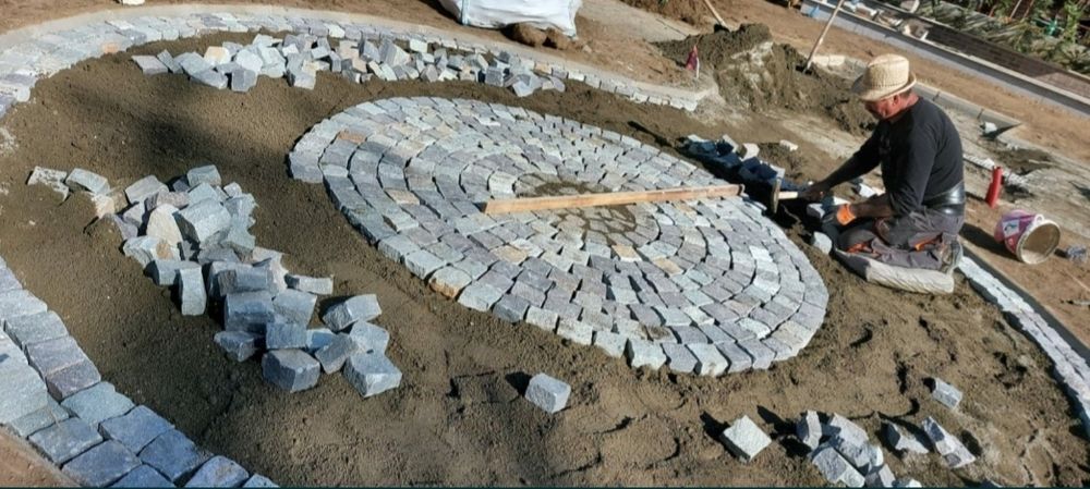 Piatra cubica naturală granit, dimensiune diferite nouă sau recuperări