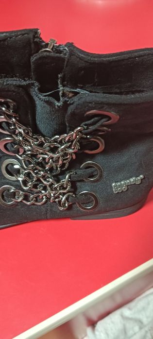 Ghete damă cu lanț