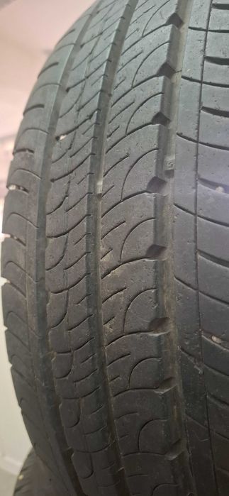 4бр. 215/65/16С Goodyear 8mm грайфер, дот 21г. Предлагаме монтаж ++