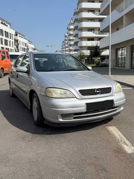 Opel Astra G / 1.6 benzina / An 2001 / 16V