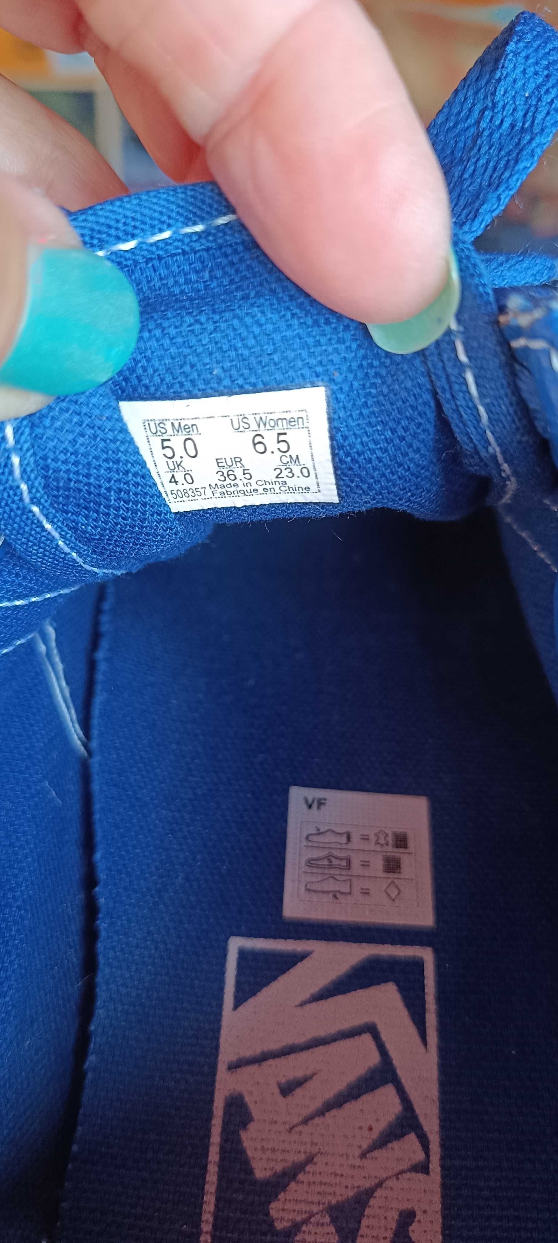 Кожени гуменки и кецове Vans Кожени розови балеринки iMac
