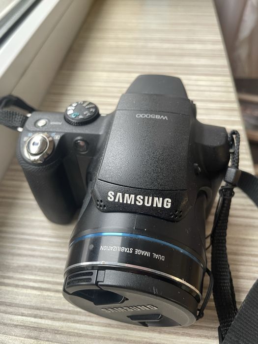 Цифров фотоапарат Samsung WB5000 - 12MP и 24х оптическо приближение