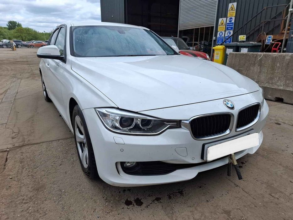 Capac motor protectie  BMW Seria 3 2012 Diesel