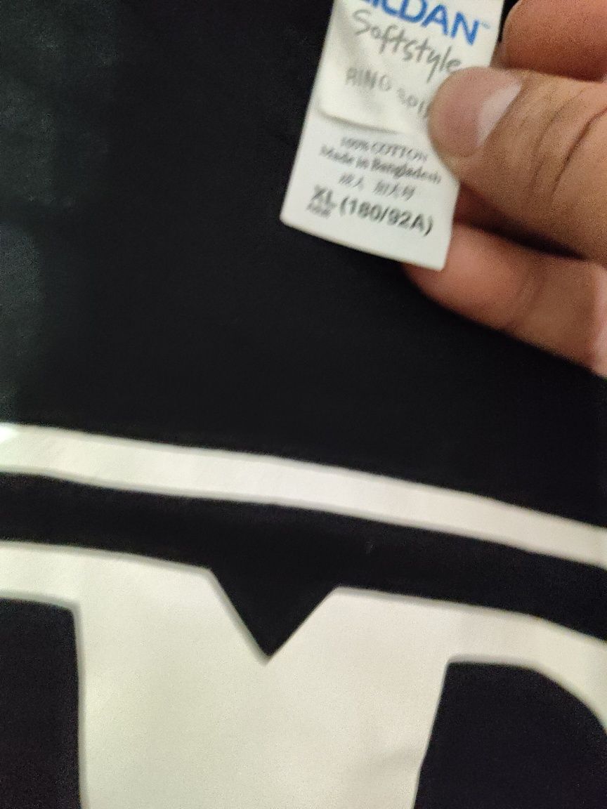 Тениска Tesla размер XL марка Gildan