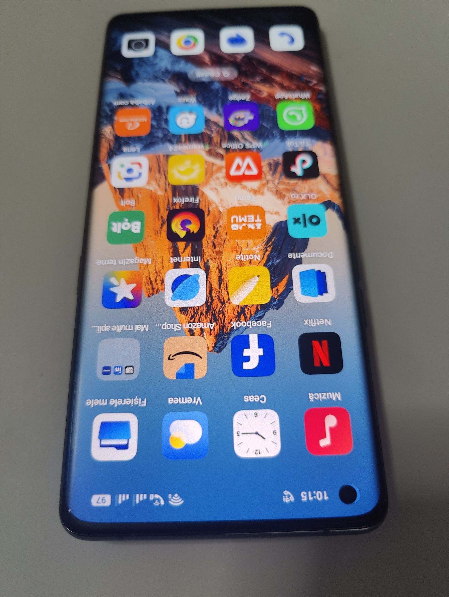 Oppo Find X5-256 GB-8 GB RAM-Snapdragon 888
