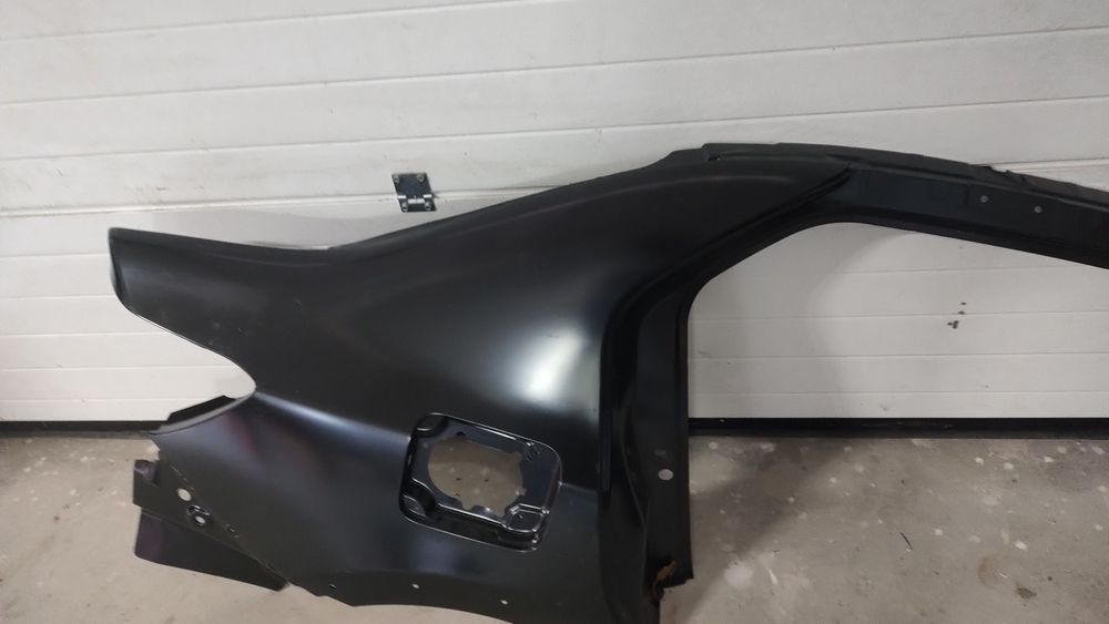 Aripa dreapta spate Logan 2 stepway