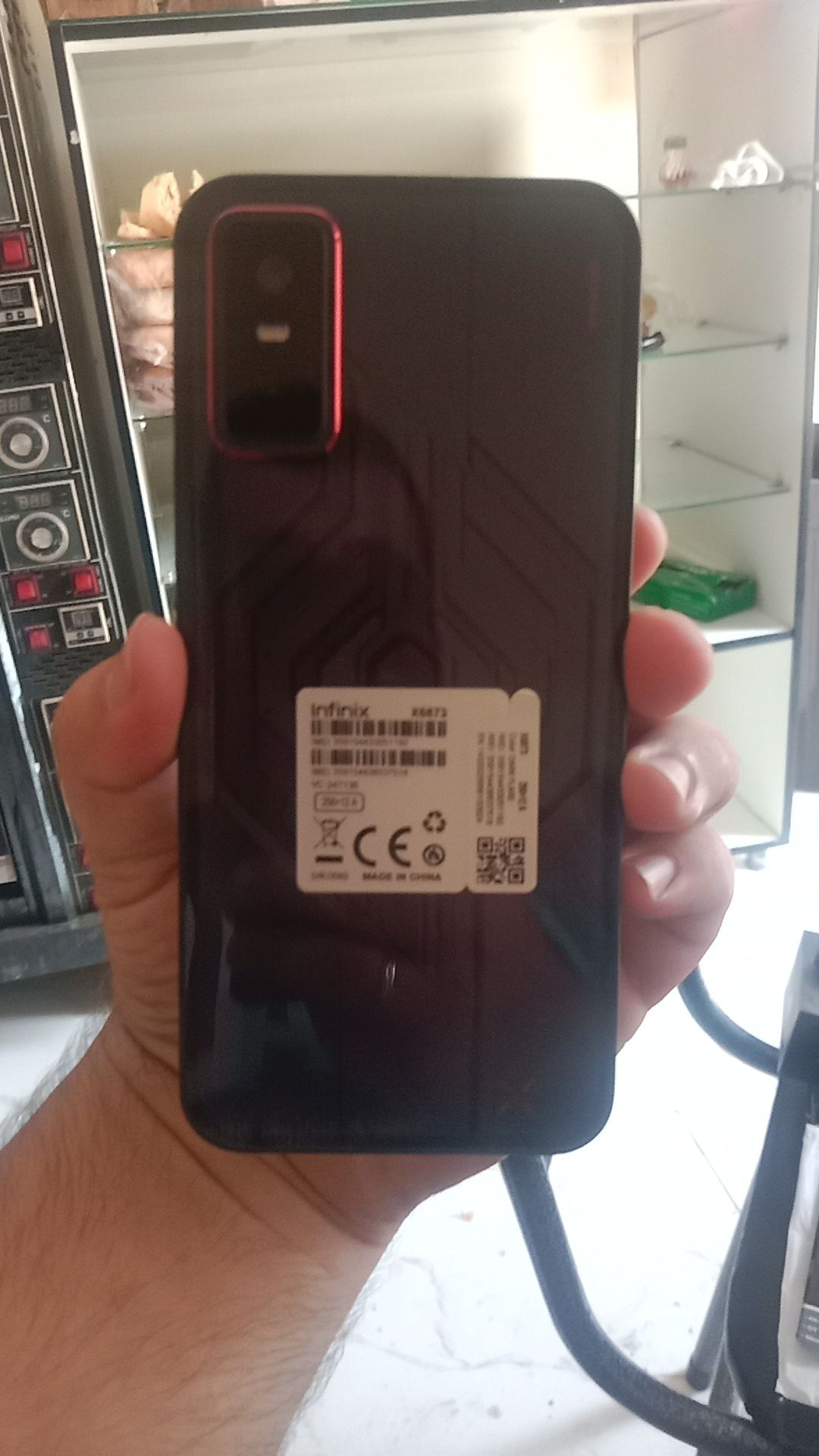 Infinix GT30 Pro yengi srochno sotladi