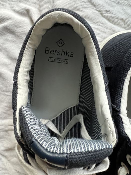Bershka кецове от плат
