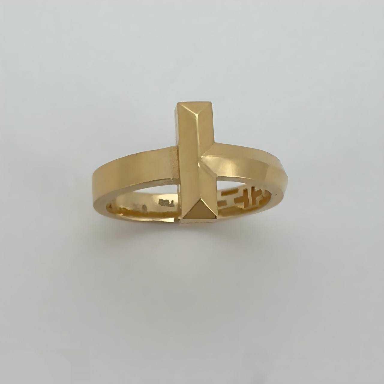 Элегантное золотое кольцо в стиле TIFFANY с пробой 750.