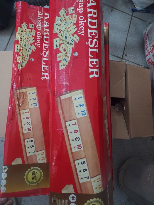 Remi Kardesler cu Placa 42 cm din  Lemn Stejar  masiv  și piese lucioa