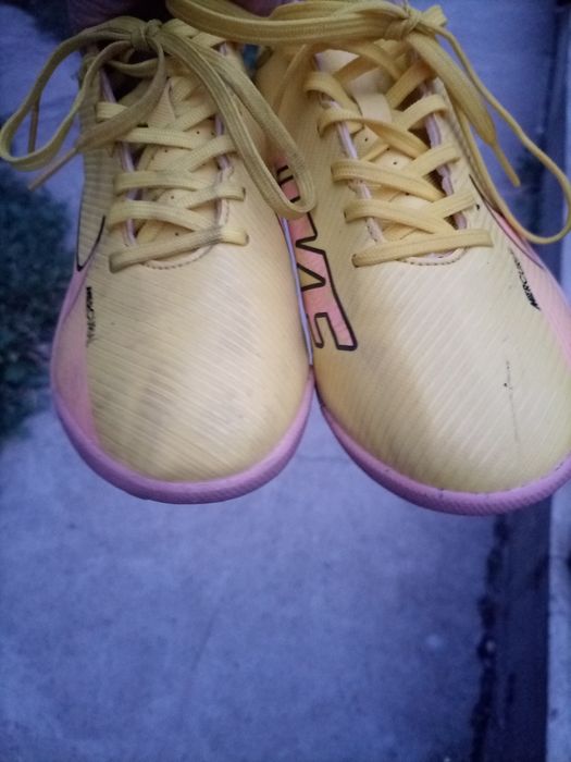 Сараканожки айр зум новый