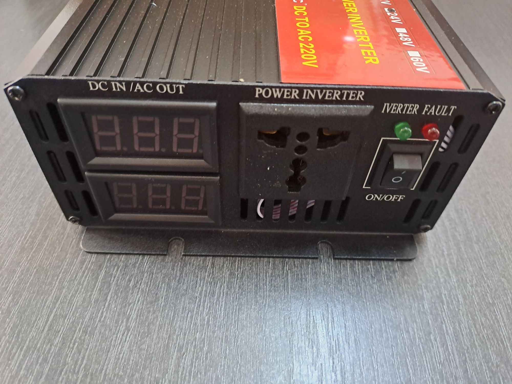 Invertor Inverter sinus pur EASUN 3000W - 12V sau 24v/220v