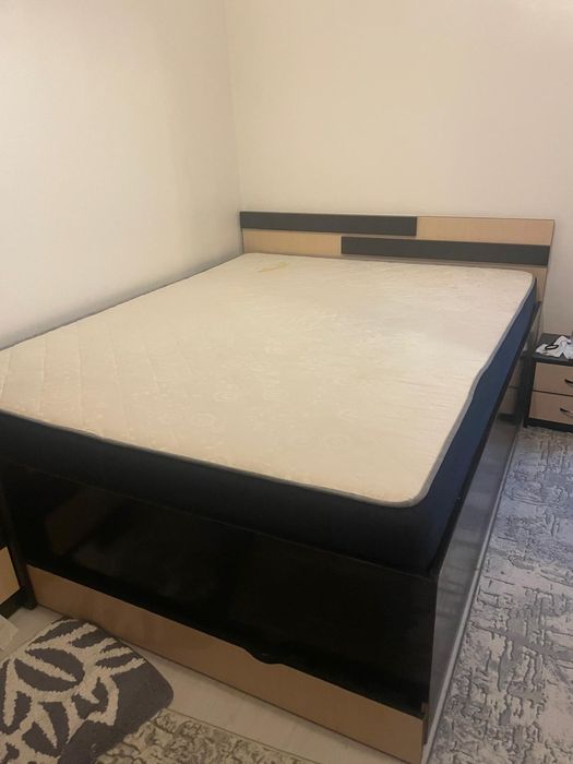 Pat 200/ 160 cm cu tot cu saltea