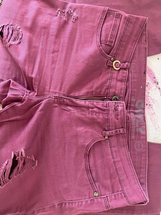 Продается джинсы