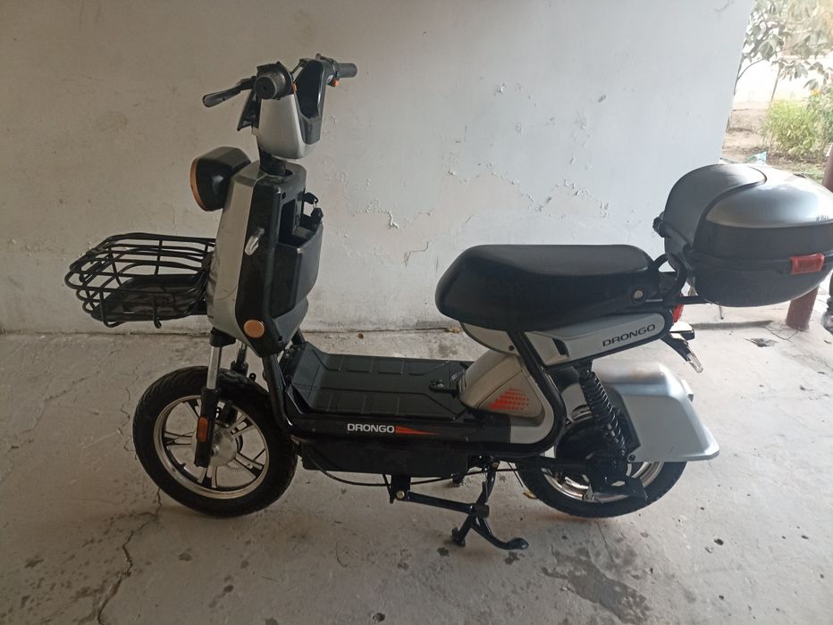 Скутор хороший состояние