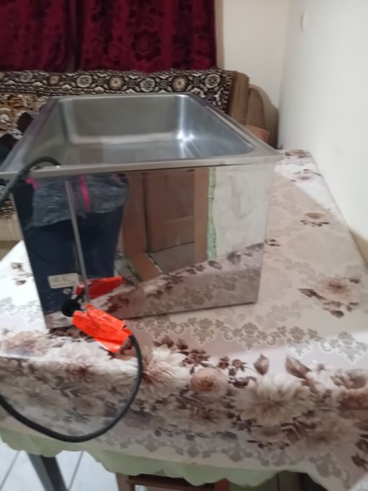 VITRINA Caldă Bain marie