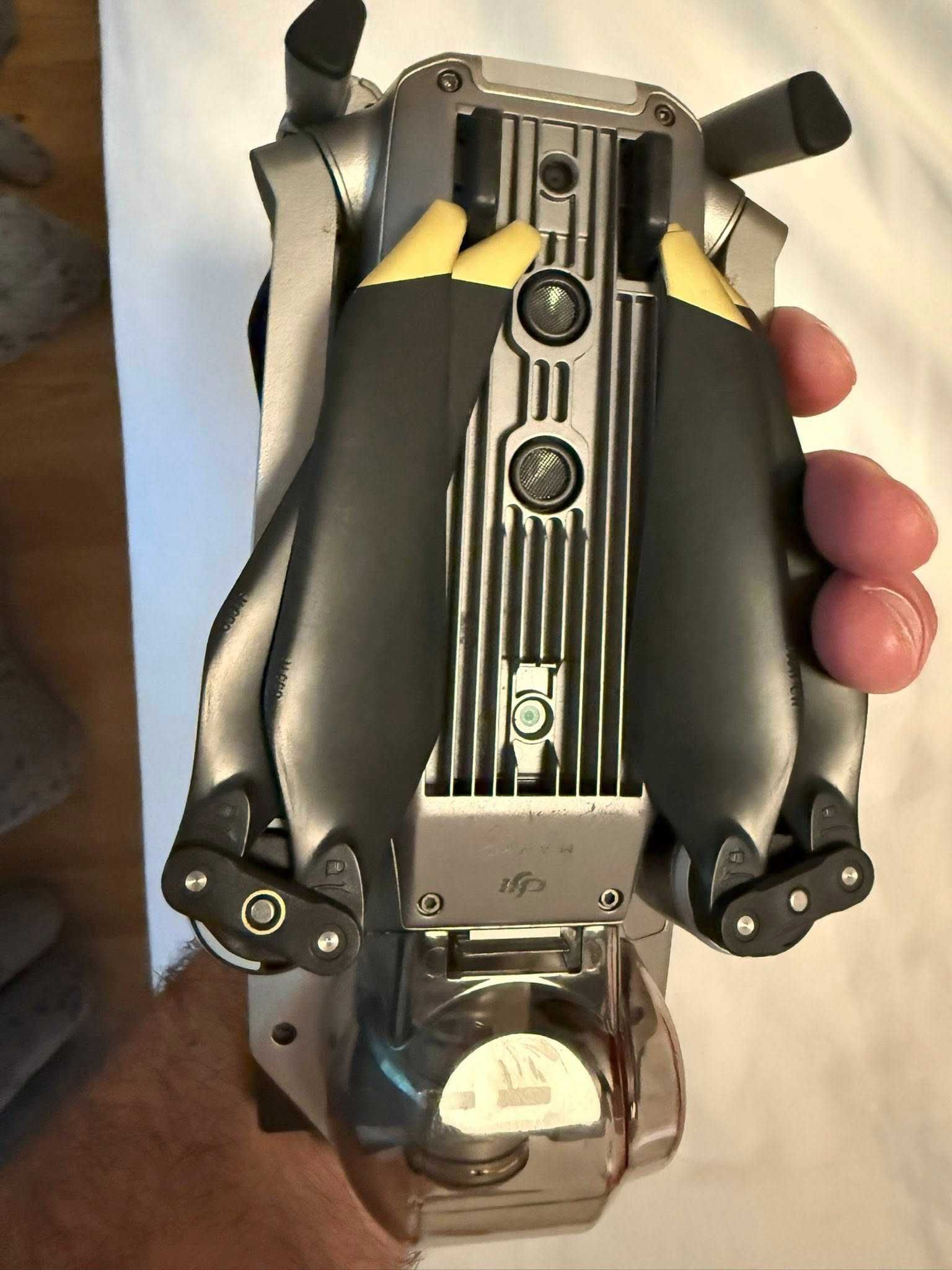 Дрон DJI Mavic Platinum (Mavic Pro 1) и FPV DJI Goggles.