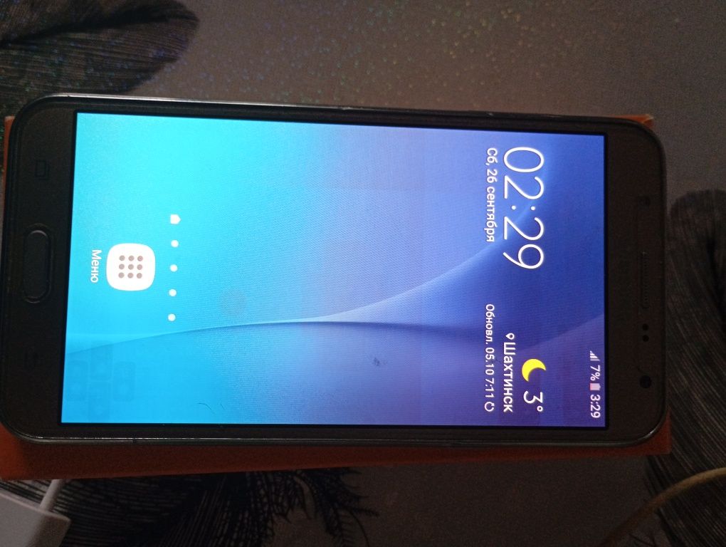 Продаётся телефон Samsung 7