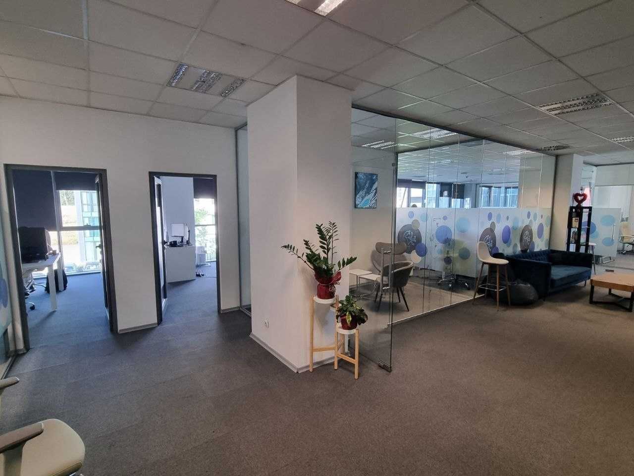 Дава се под наем Офис в София, Малинова долина - 565 кв.м за 5650 € - Снимка #4