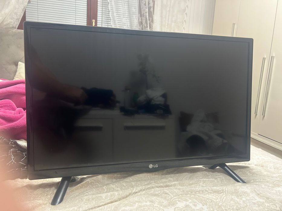 Телевизор LG, супер състояние,ползван е само,когато е бил взет за 1год