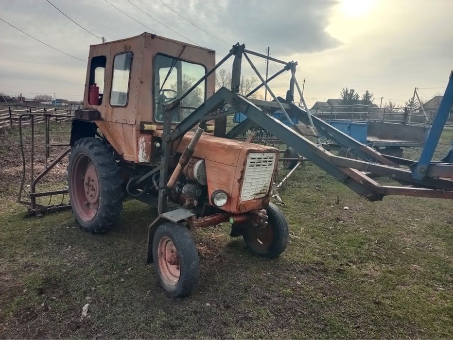 Продам трактор Т-25