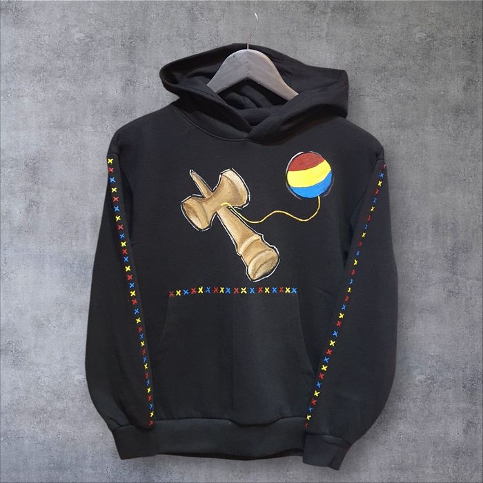 Hanorac pictat kendama