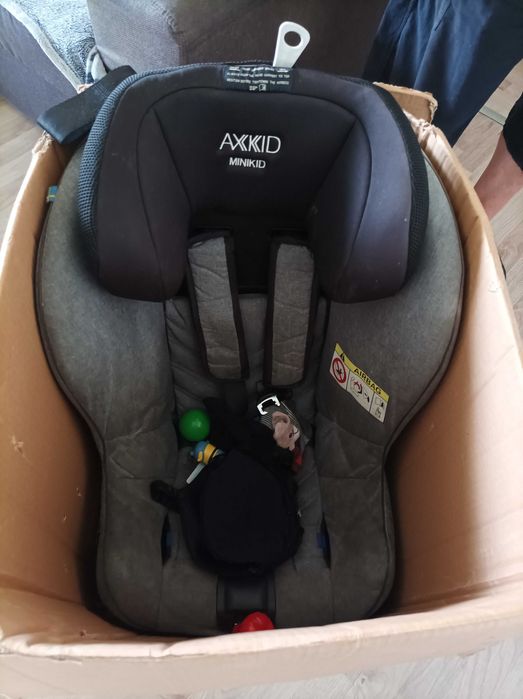 Scaun de mașină Axkid Minikid