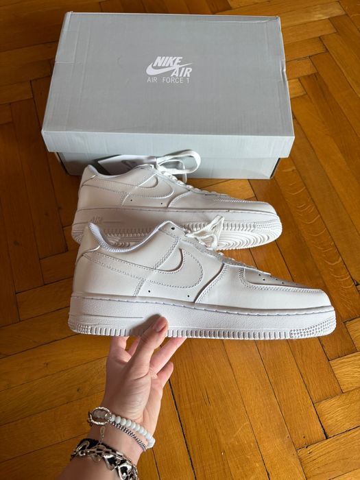 Nike air force 1 white