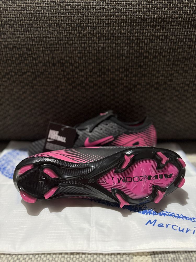 Ghete fotbal Nike Mercurial marimea 41