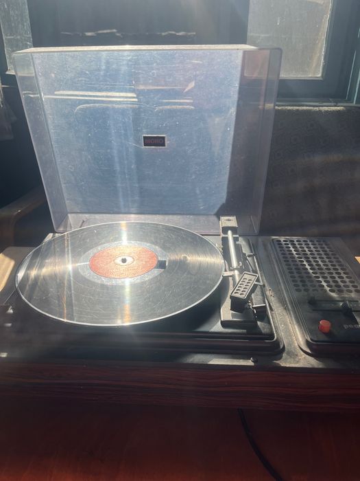 Античен грамофон