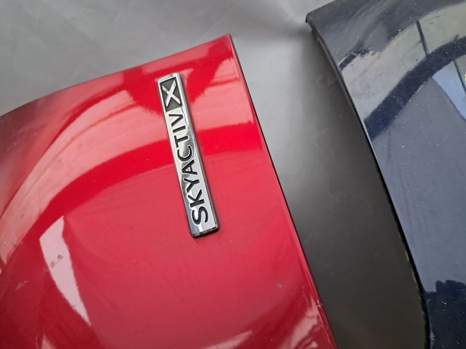 Лайсна панел задна врата  Mazda CX30