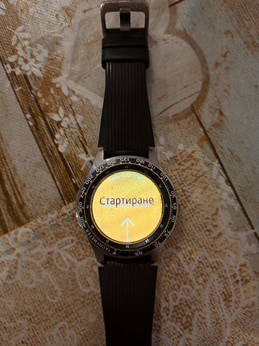 Смарт часовник Samsung galaxy watch