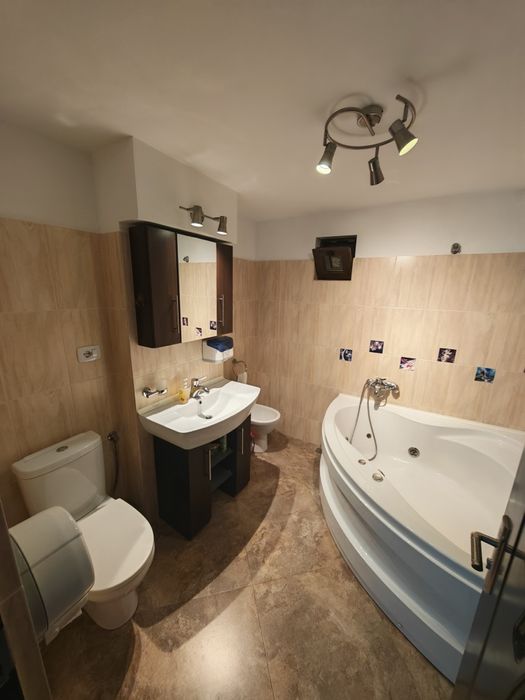 ofer apartament 3 camere Balș spre închiriere