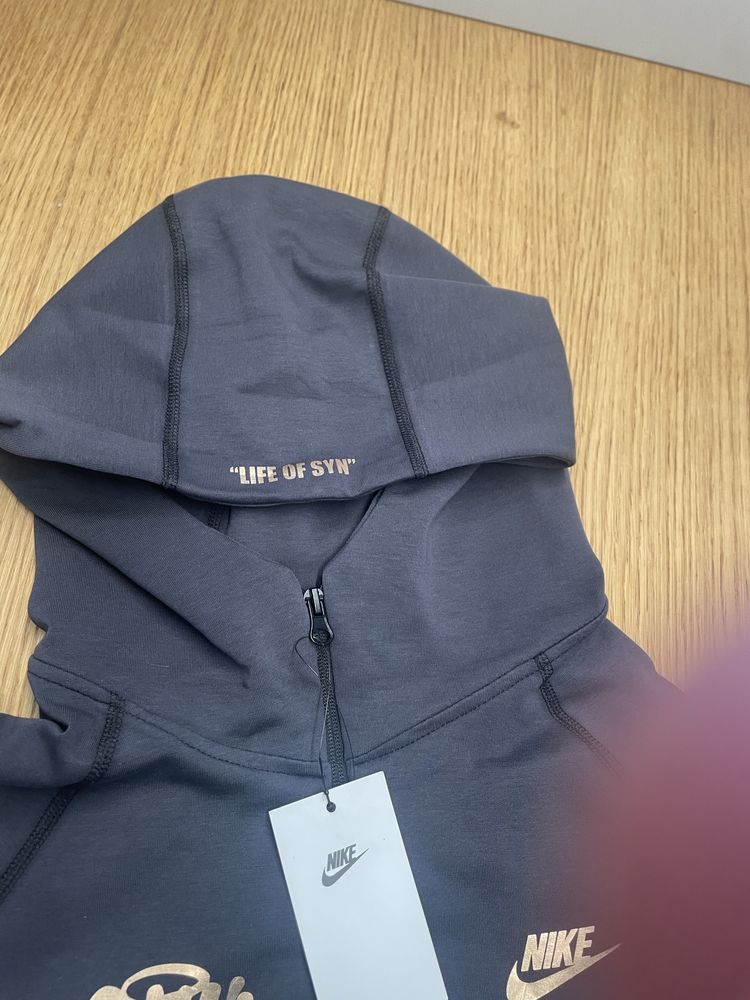 nike tech fleece X syna