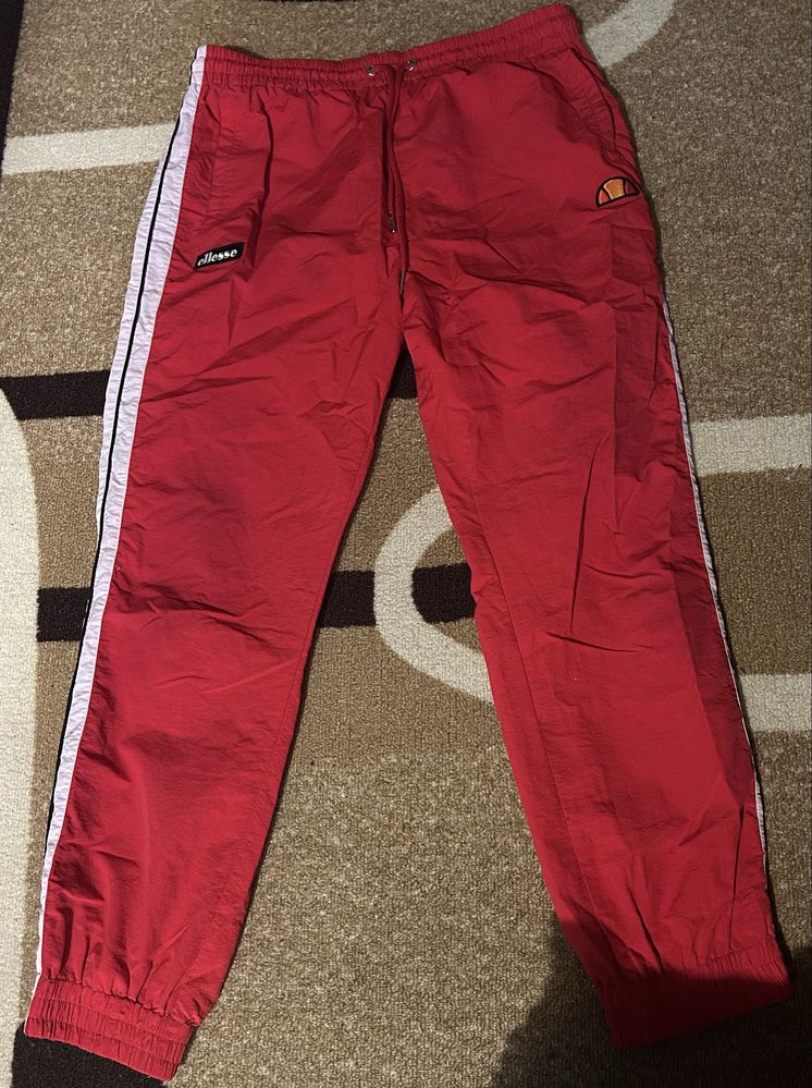 Анцунг на ellesse