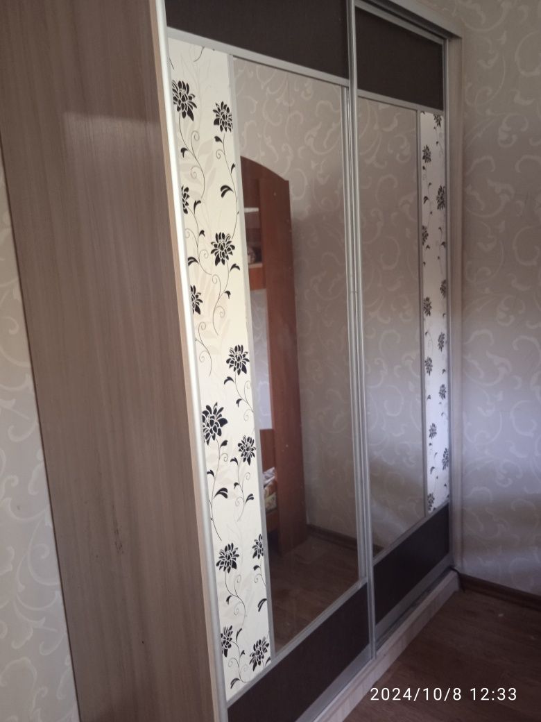 Продам шкаф купе