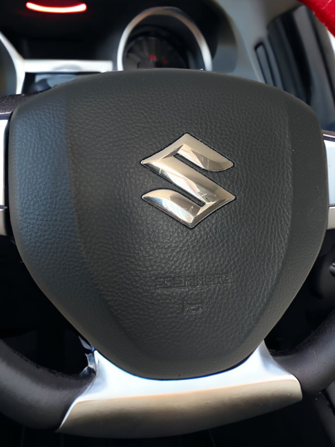 Airbag Suzuki Vitara, Suzuki Swift