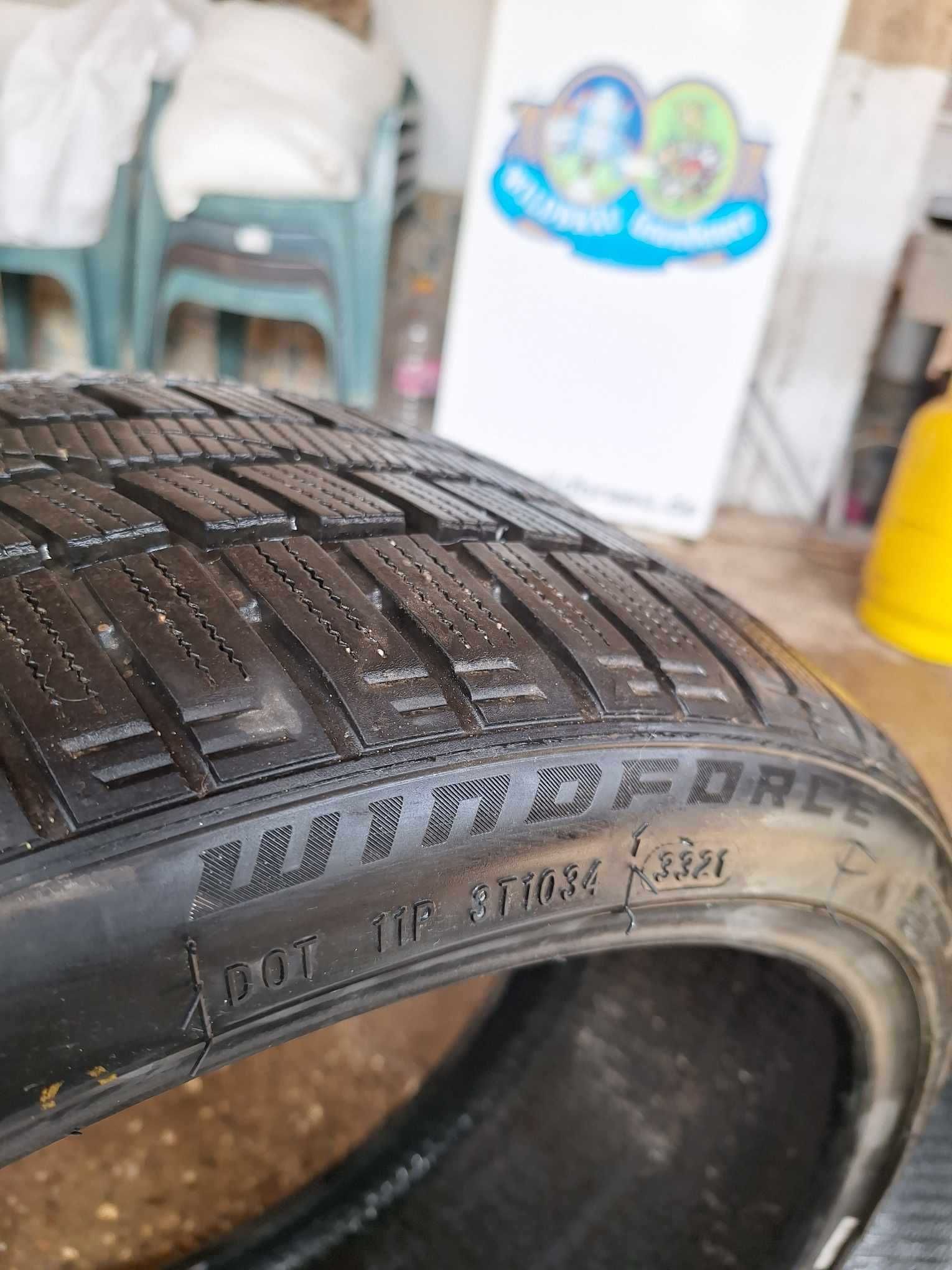 2бр гуми 235/35 R19 WINDFORCE