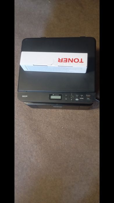 Vând imprimanta Brothers dcp-1622we