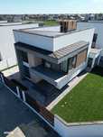 Casă modernă 5 camere, 3 băi, ansamblu privat - 300 mp-175 000