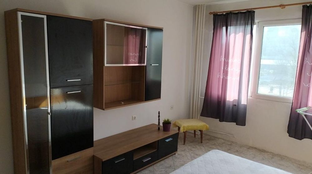 Дава се под наем Едностаен апартамент в София, Люлин 9 - 50 кв.м за 375 € - Снимка #1