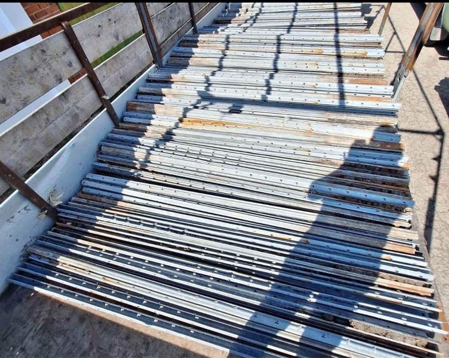 Vand spaleri zincati metalici