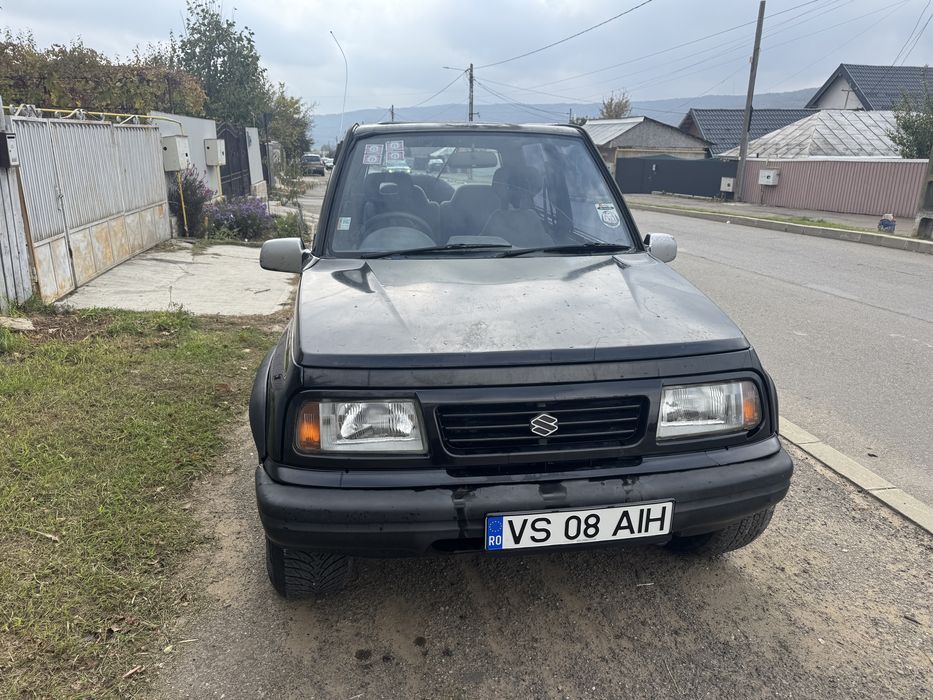 Suzuki vitara volan dreapta FARA GRAM DE RUGINA