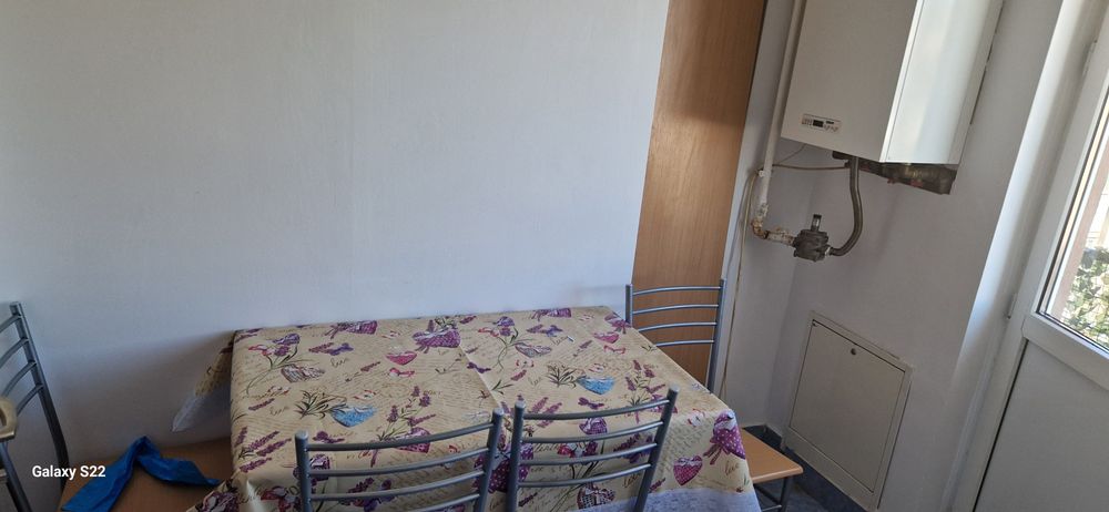 Woow! Garsoniera spațioasă de inchiriat