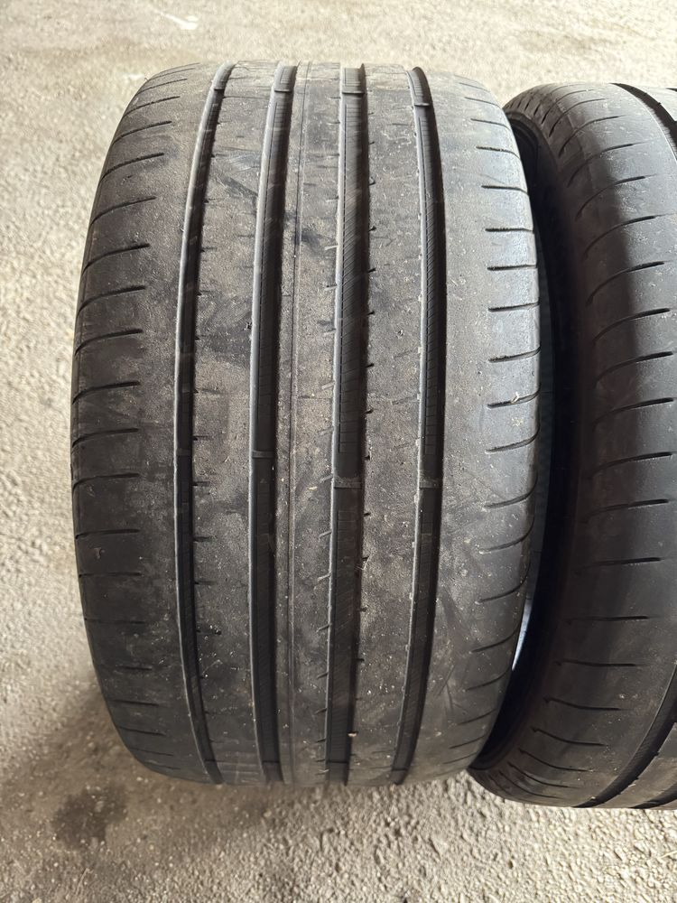 2x 295/35/21 vara ,  Goodyear