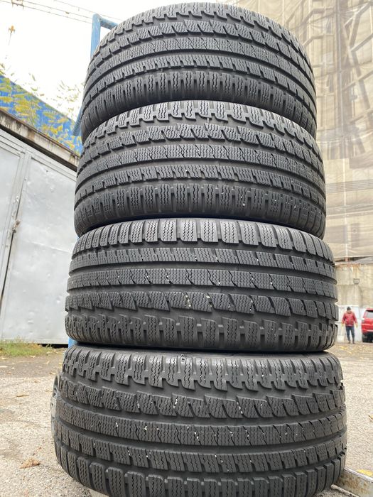 235/45/17 комплект бу кумхо