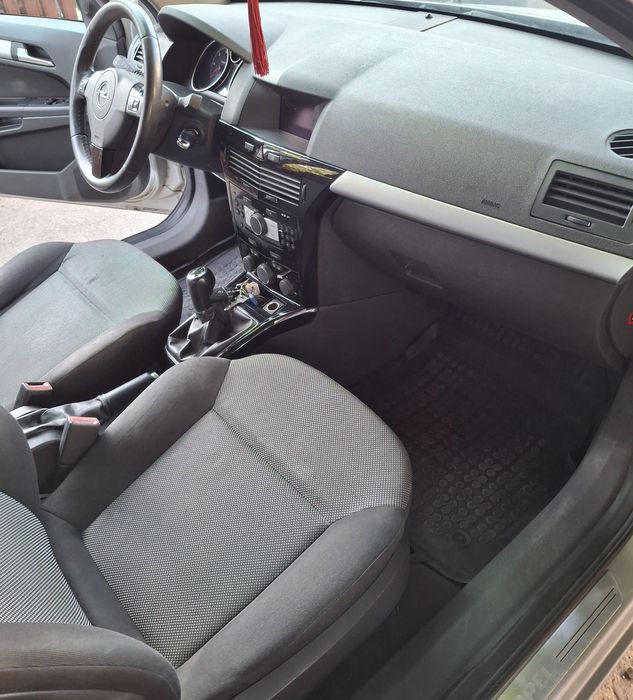 Opel astra h 1.7 cdti