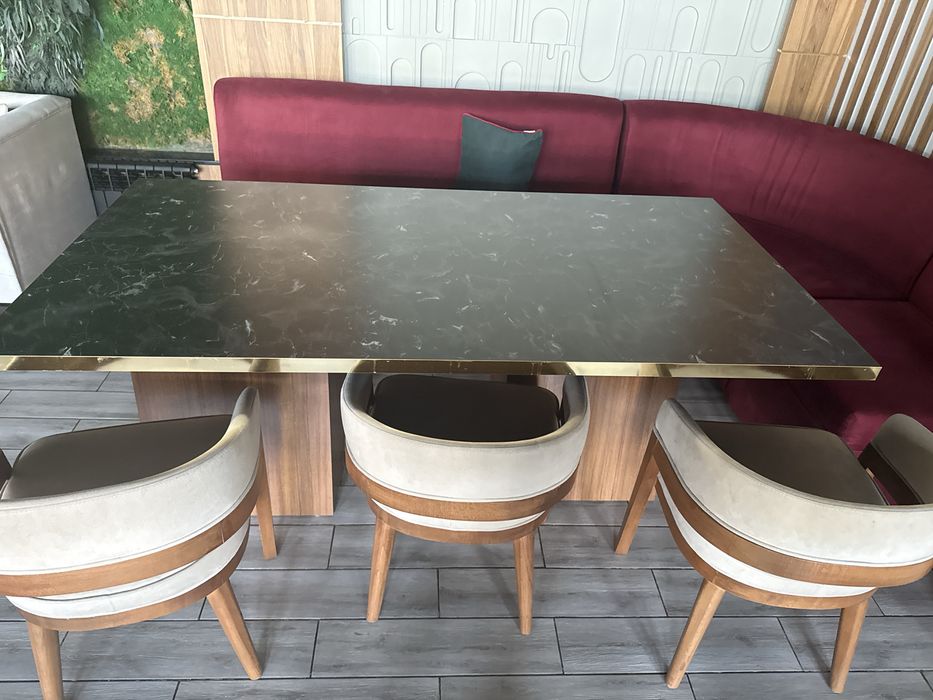 Restoran uchun mebel