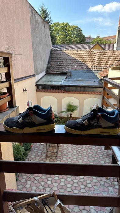Air Jordan 4 union