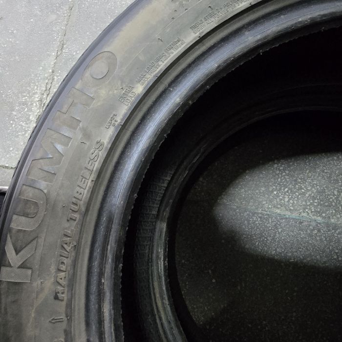 2x 205/55/17 M+S KUMHO Stare excelentă